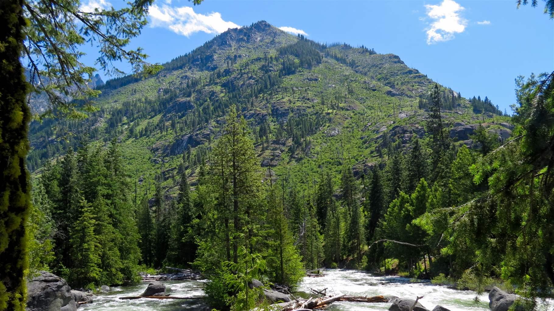 Washington: The State of Western Rivers | The Pew Charitable Trusts